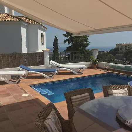 Casa Rose - La Heredia Апартаменты